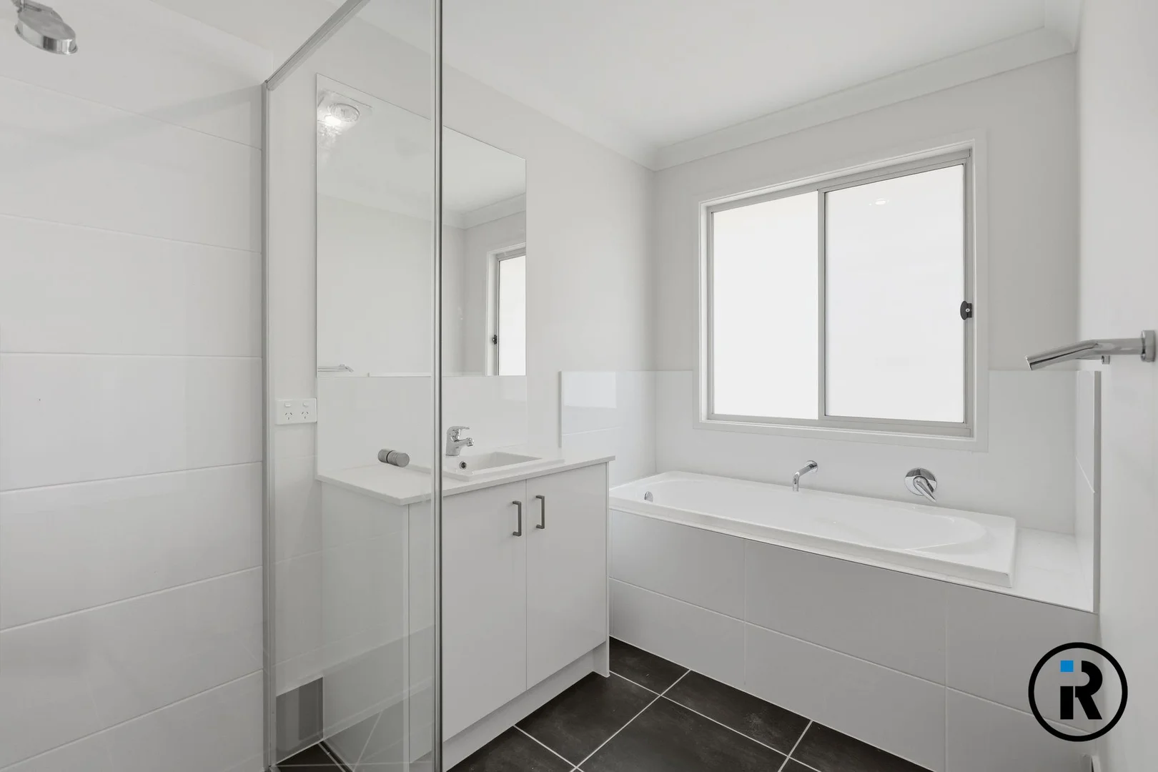 Additional image 15 of 27 Olympus Drive, White Rock QLD 4306