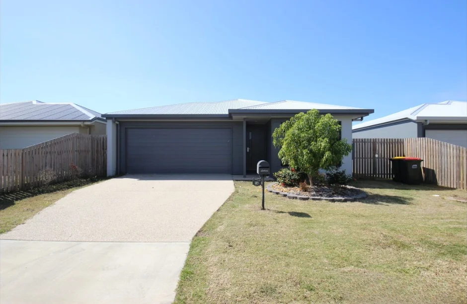 16 Raffia Street, Rural View QLD 4740