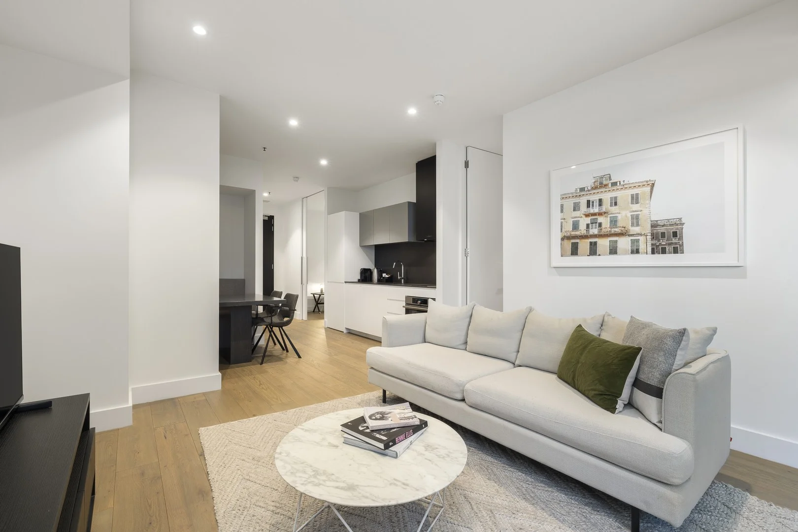 406/14 Queens Road, Melbourne VIC 3004