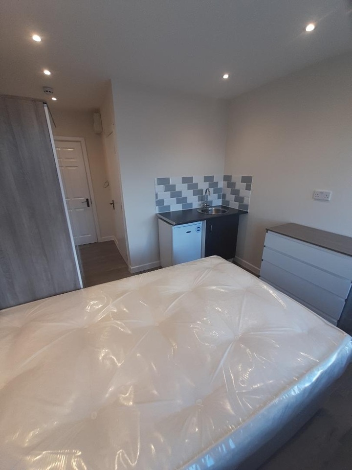 Additional image 19 of Studio Flat, Rose Hill, OX4, N1 7GU