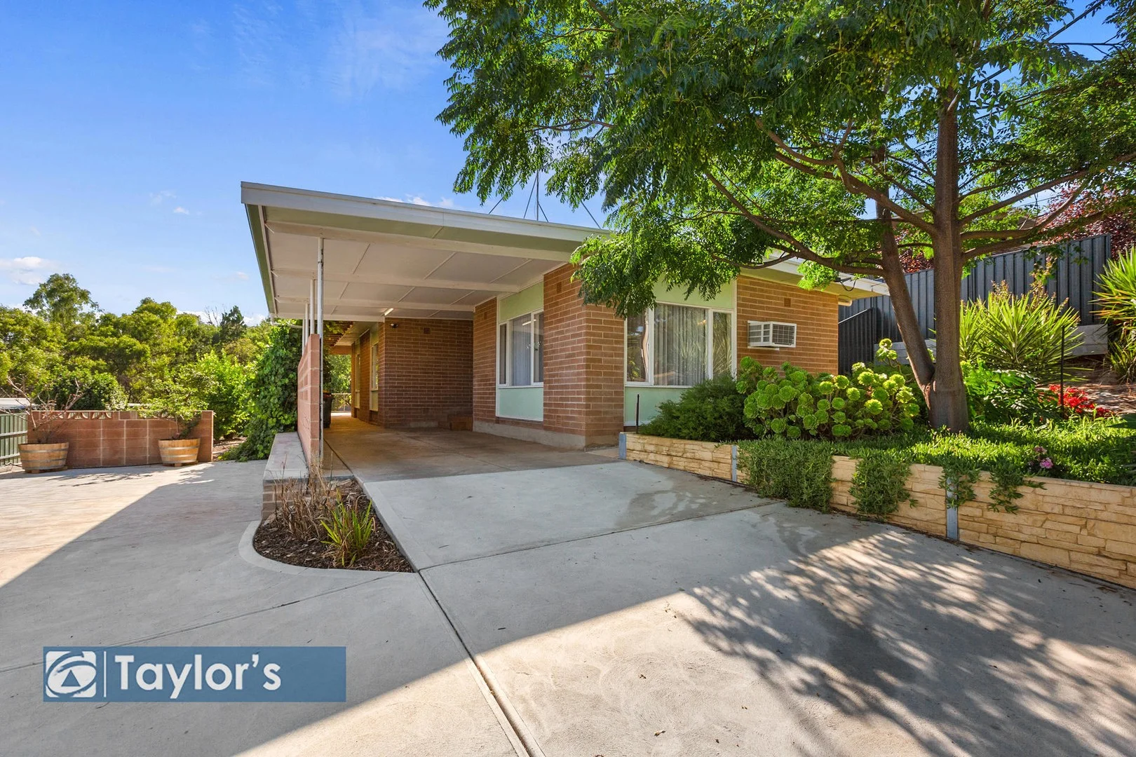 18 Frances Avenue, Para Hills SA 5096