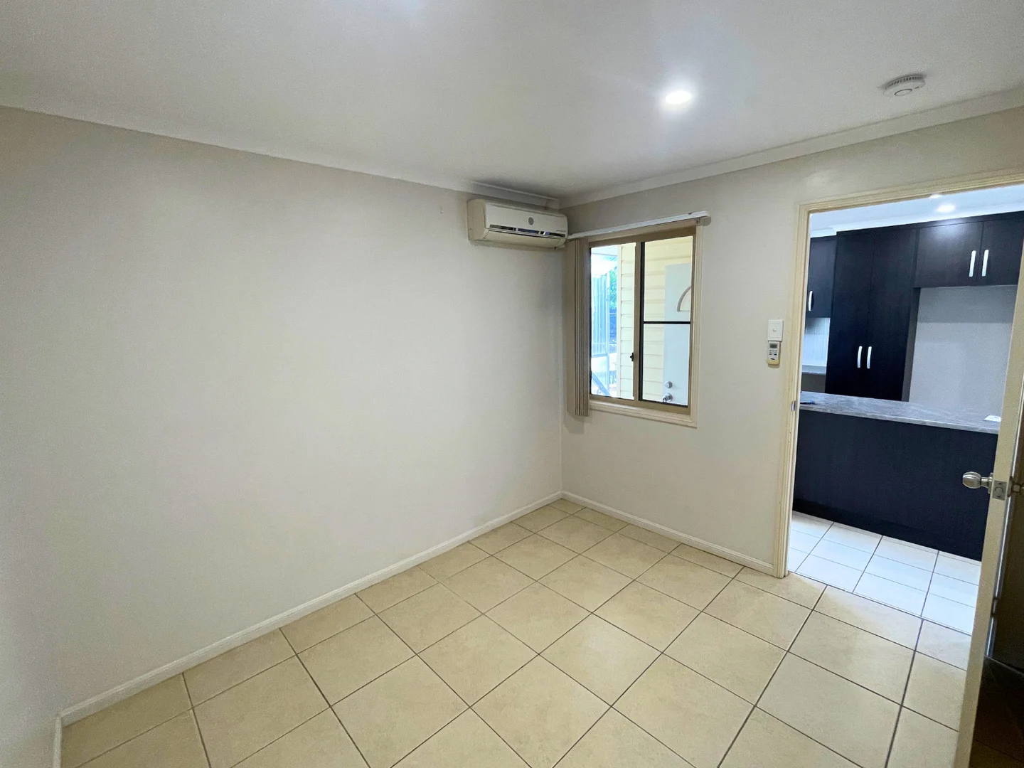 Additional image 3 of 2/46 Shannon Drive, Moranbah QLD 4744