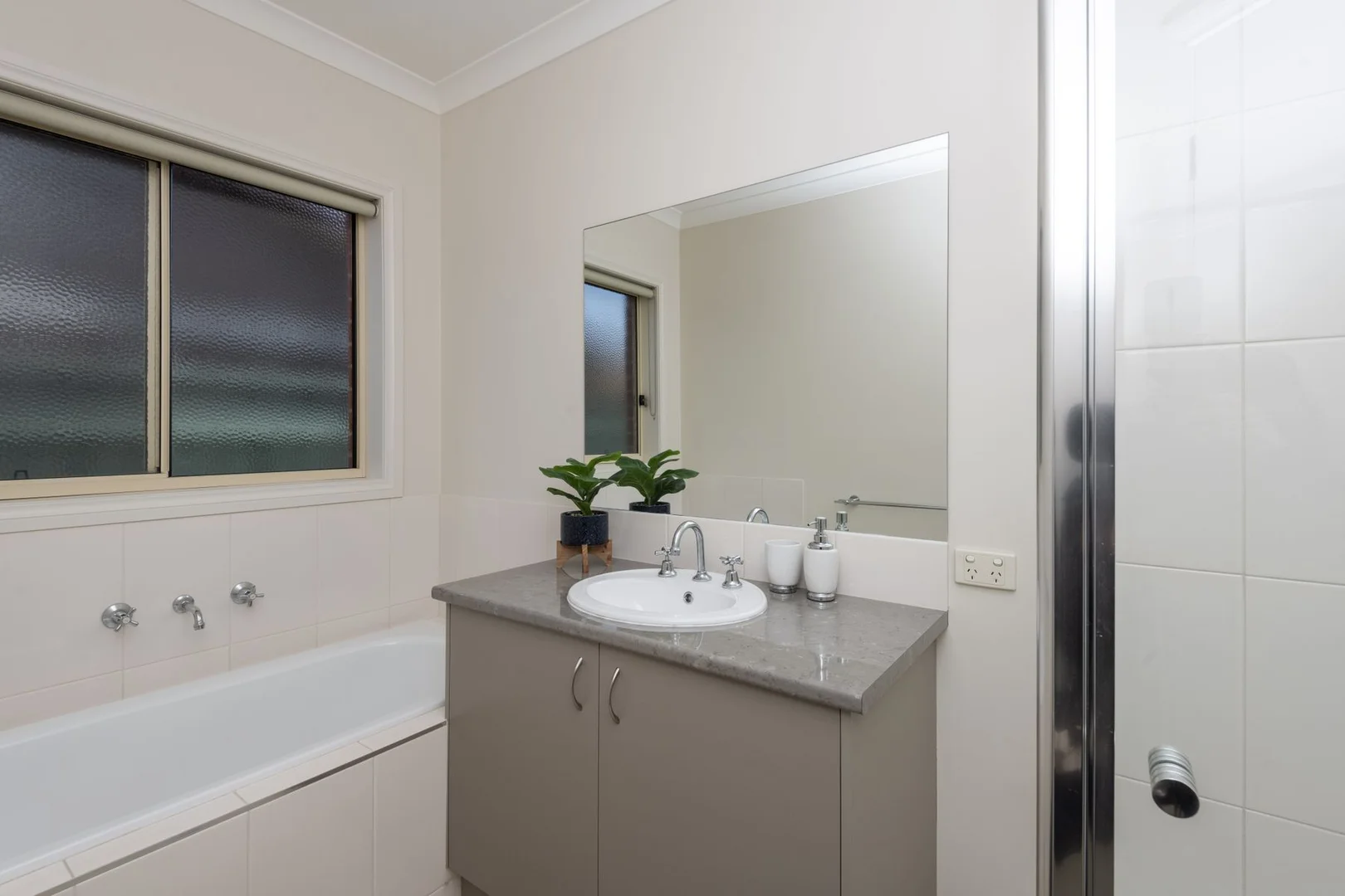 Additional image 6 of 1A Carola Court, Kennington VIC 3550