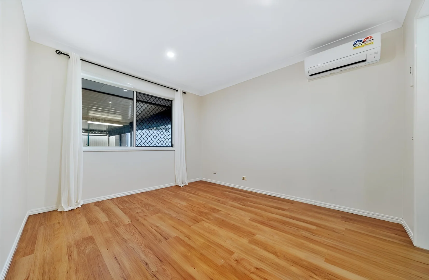 Additional image 6 of 97 Federation Drive, Hillcrest QLD 4118