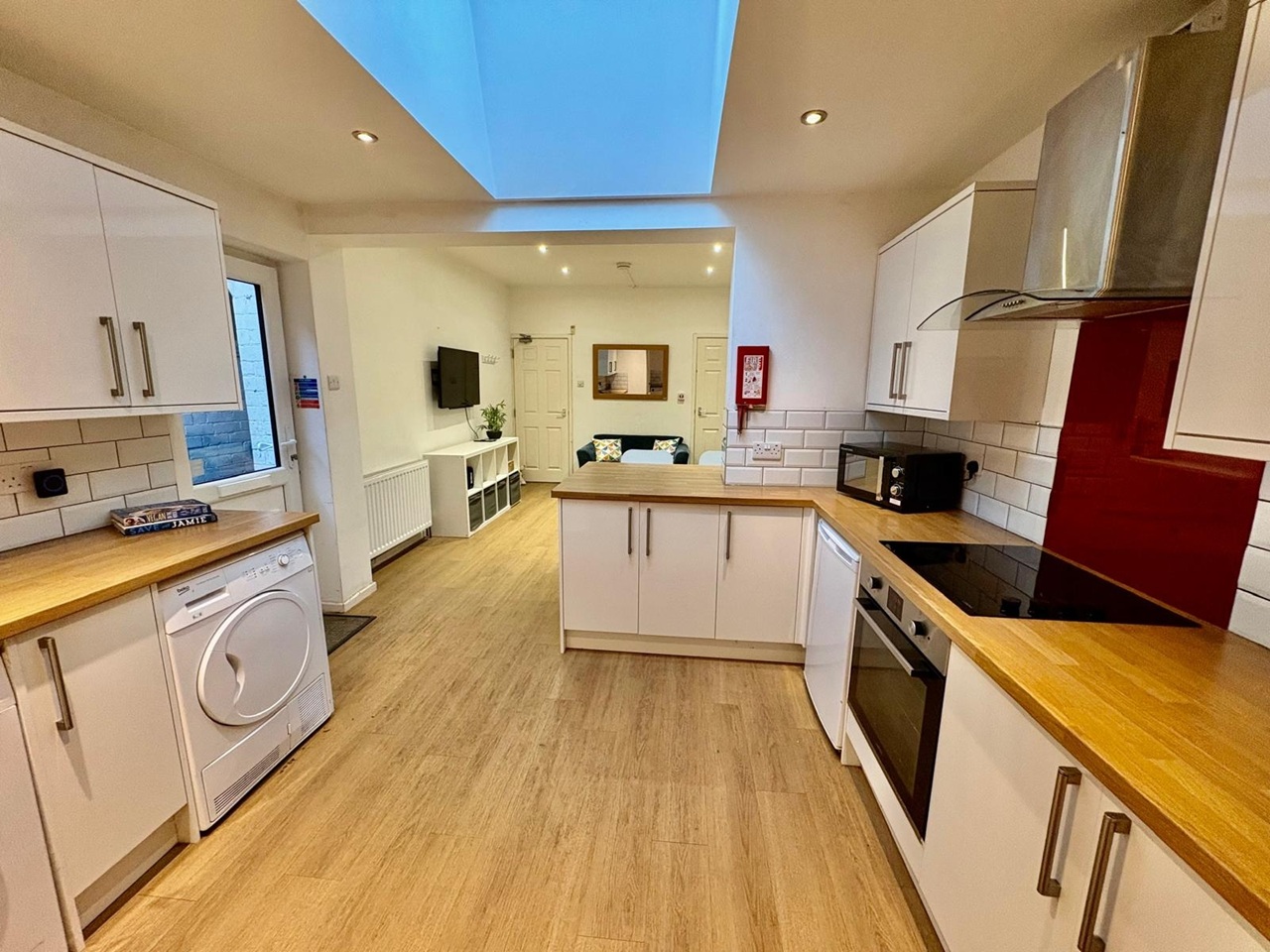 Additional image 4 of 10 Bed Terraced House, Pomona St, S11, N1 7GU