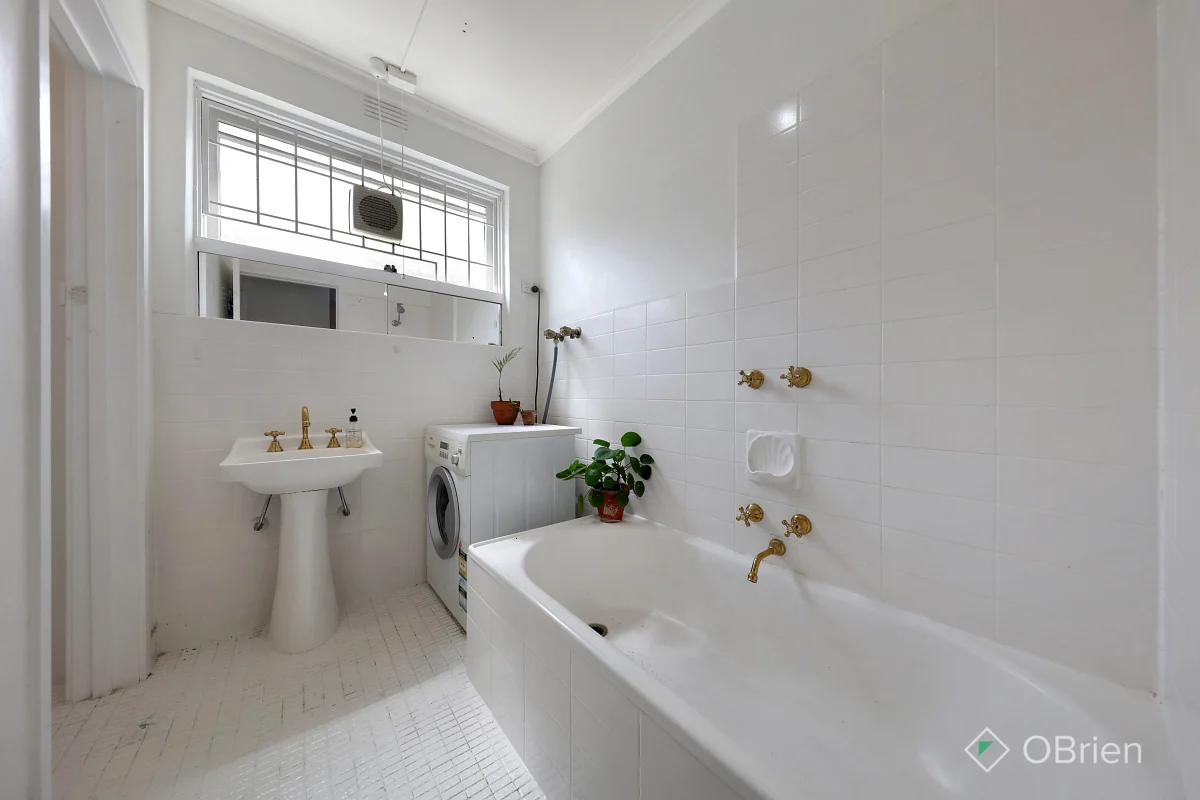 Additional image 7 of 1/60 Mimosa Road, Carnegie VIC 3163