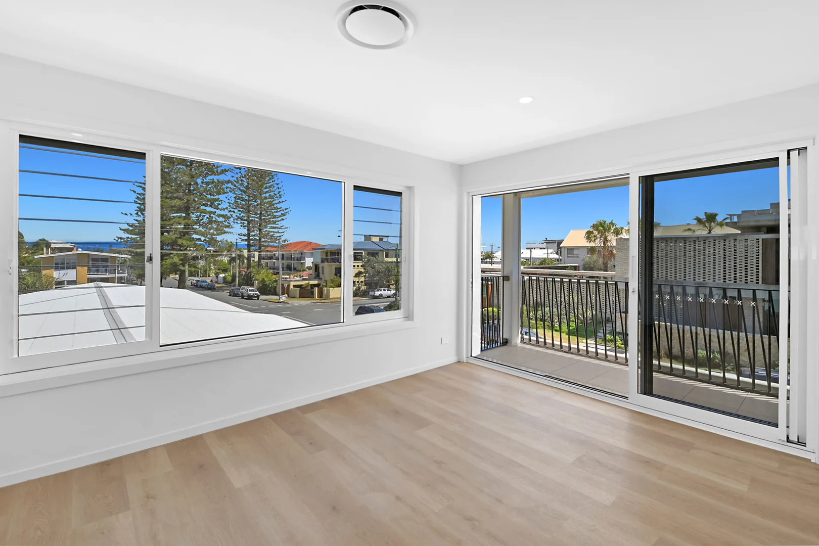Additional image 3 of 4/2 Surf Street, Mermaid Beach QLD 4218