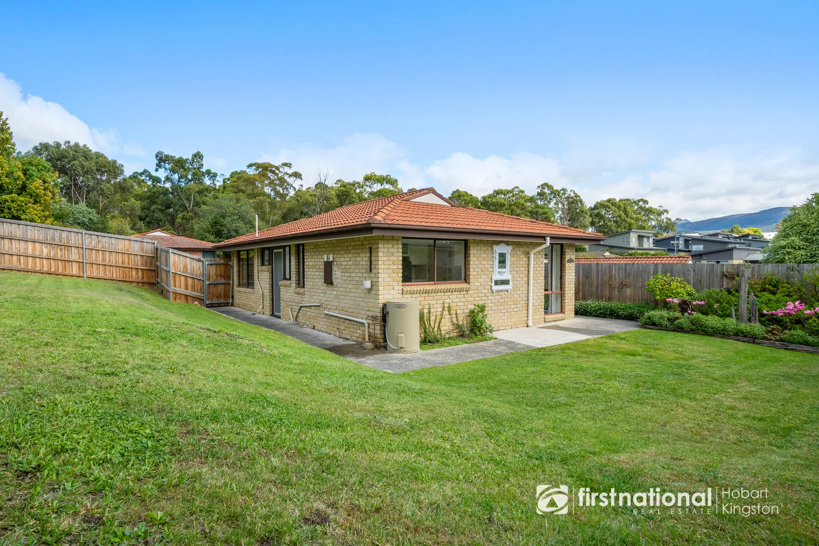 Additional image 11 of 2/10 Sherburd Street, Kingston TAS 7050