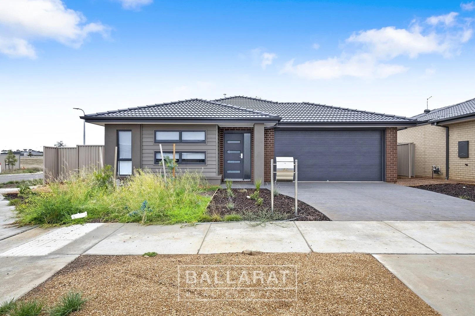 63 Willoby Drive, Alfredton VIC 3350