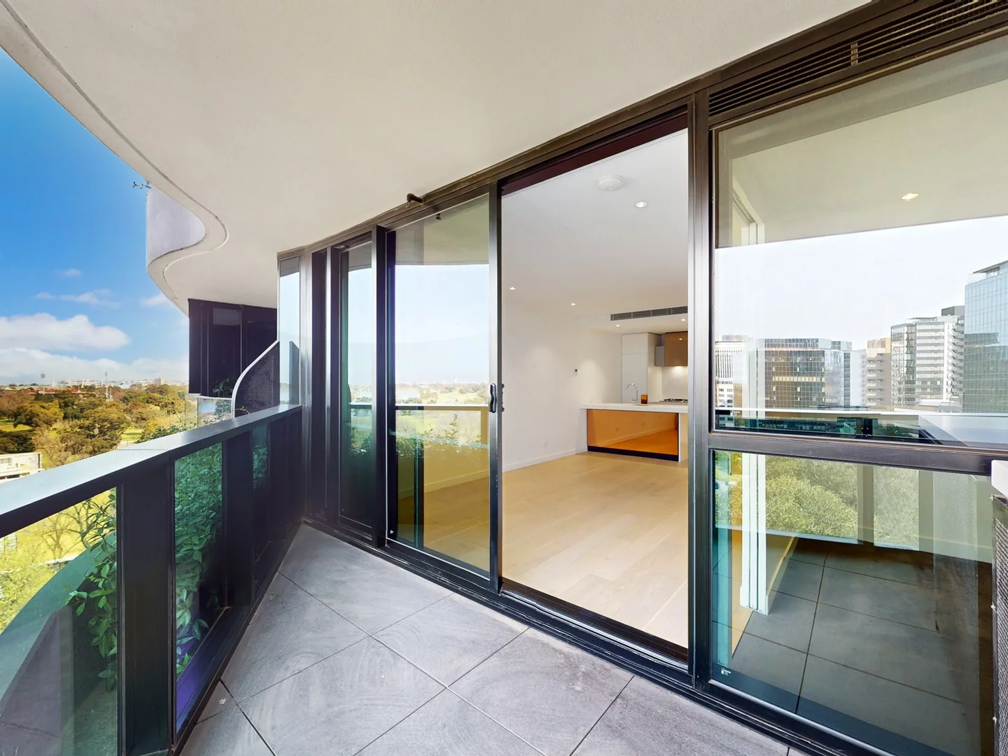 Additional image 15 of 1004/8 Bowen Crescent, Melbourne VIC 3004