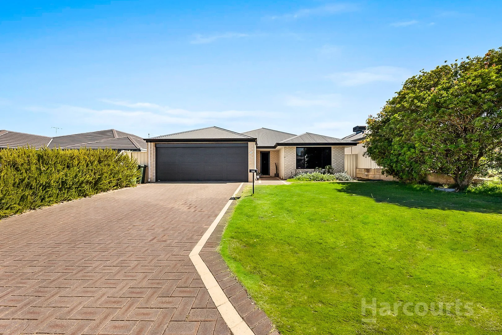 39 Highcliffe Circle, Lakelands WA 6180