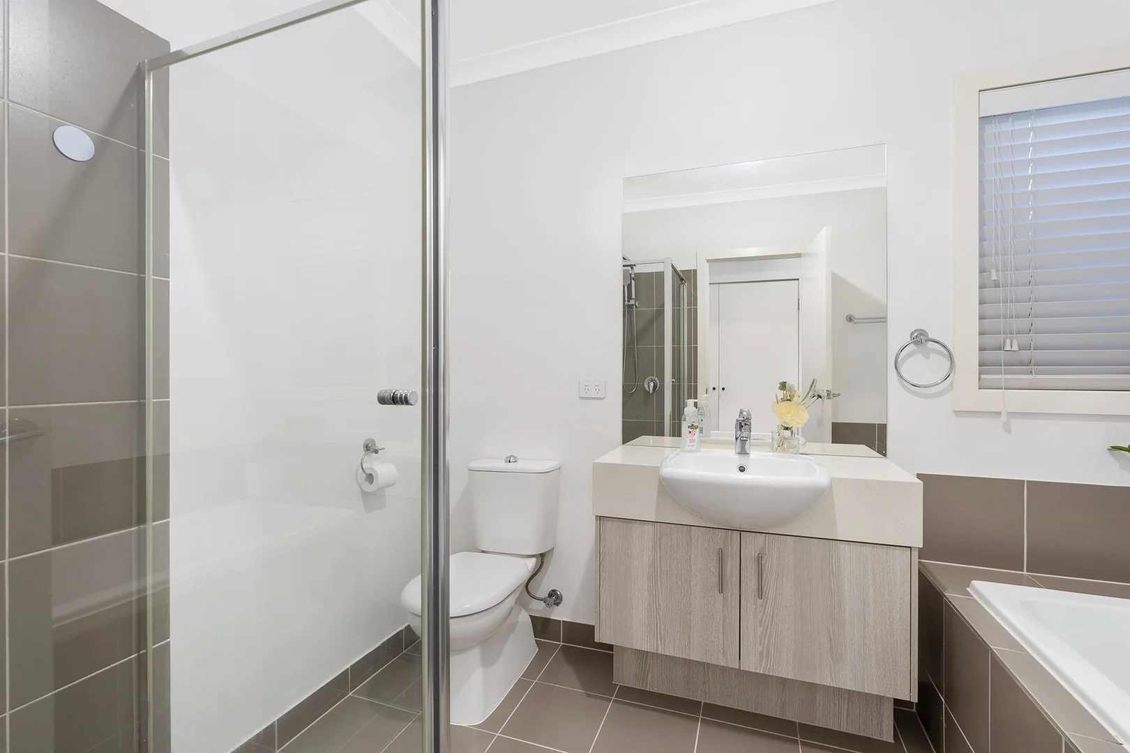 Additional image 11 of 19 Jutland Close, Clyde North VIC 3978
