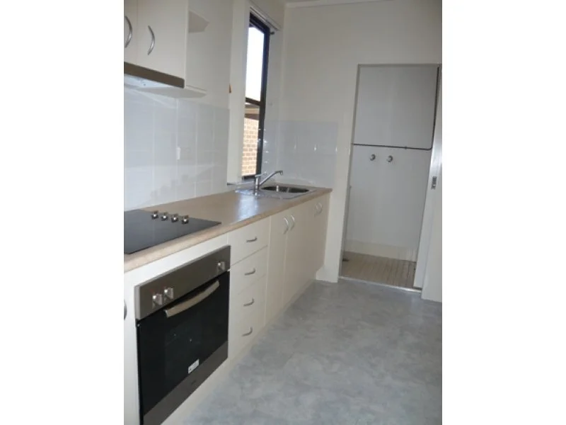 Additional image 18 of 8/118 Russell Street, Bathurst NSW 2795