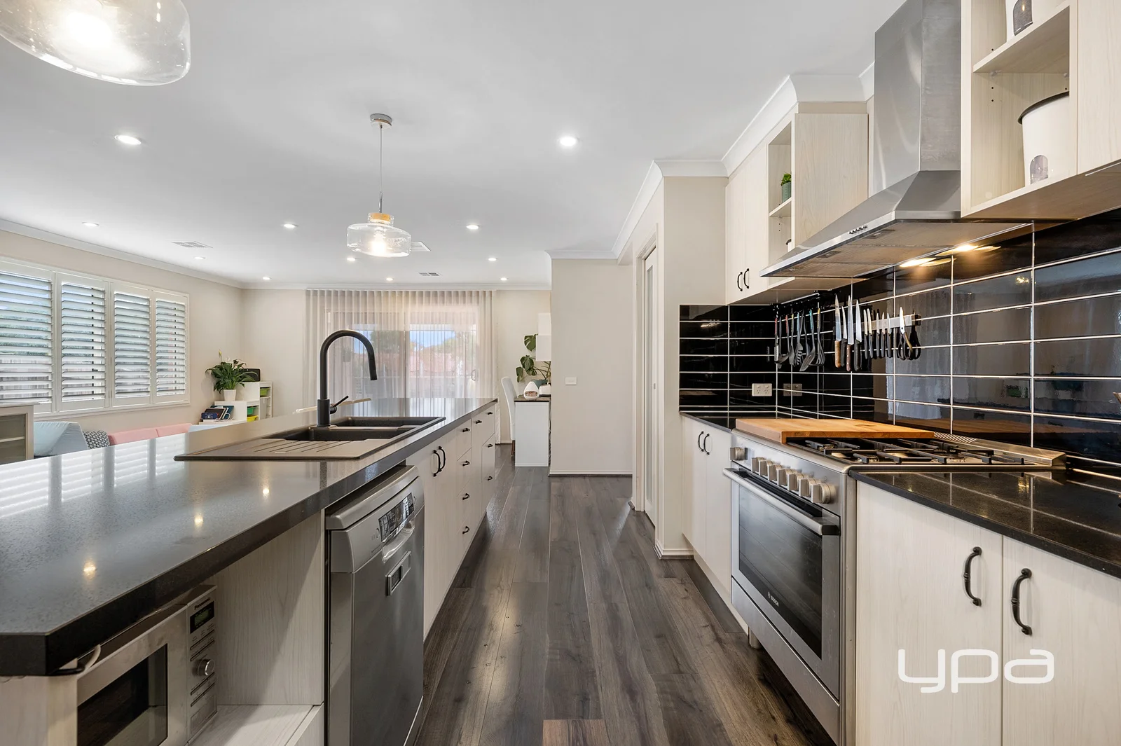 13 Valentina Drive, Darley VIC 3340 photo 5