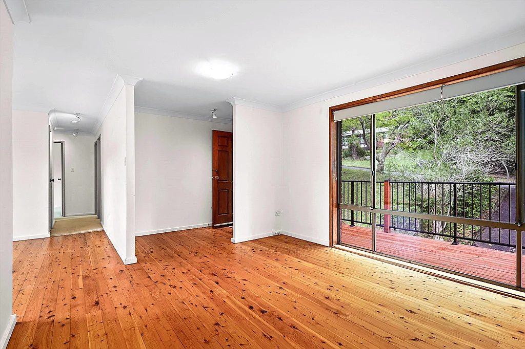Additional image 3 of 1 Yellow Box Avenue, Springfield NSW 2250
