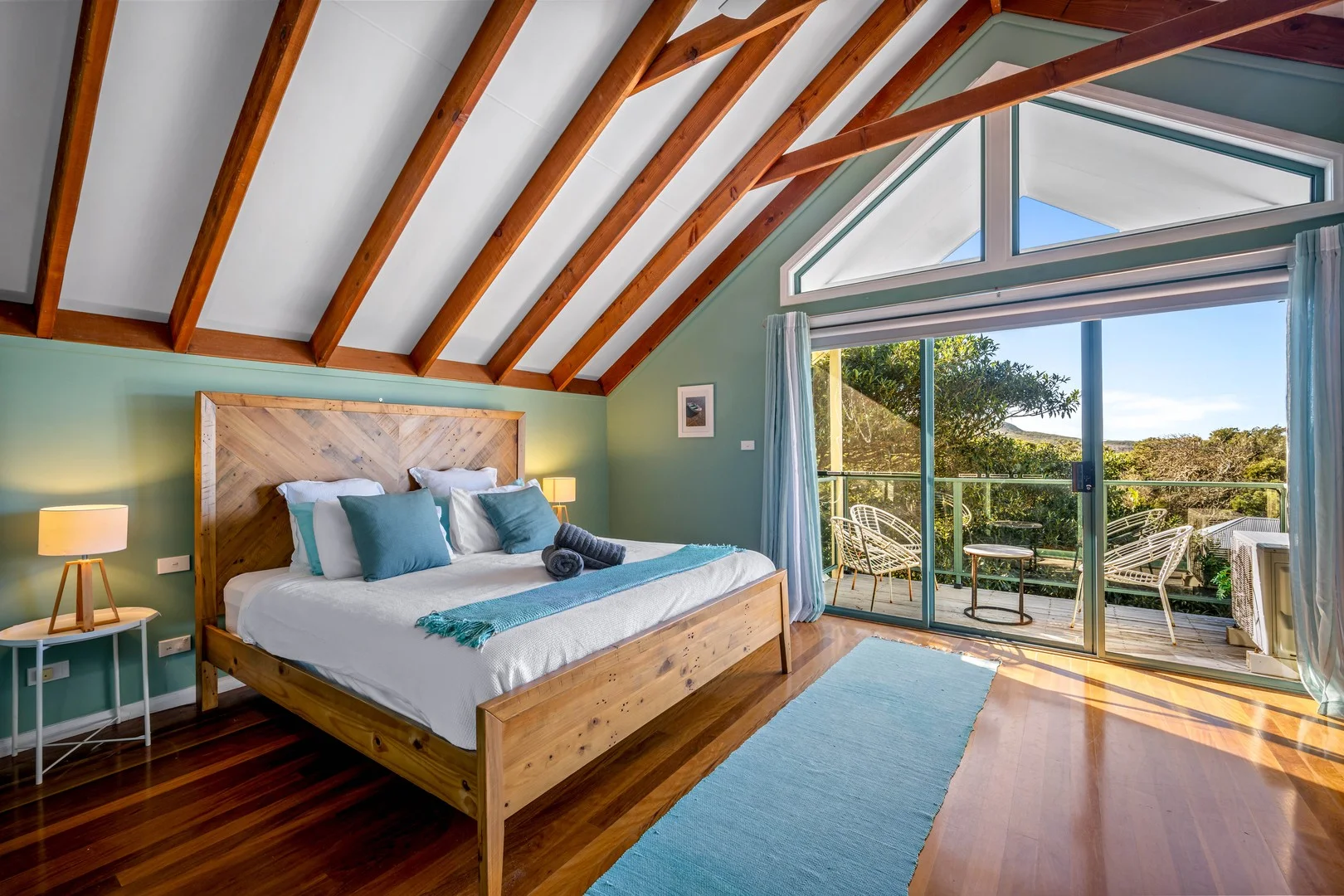 18 Beach Drive, Killcare NSW 2257