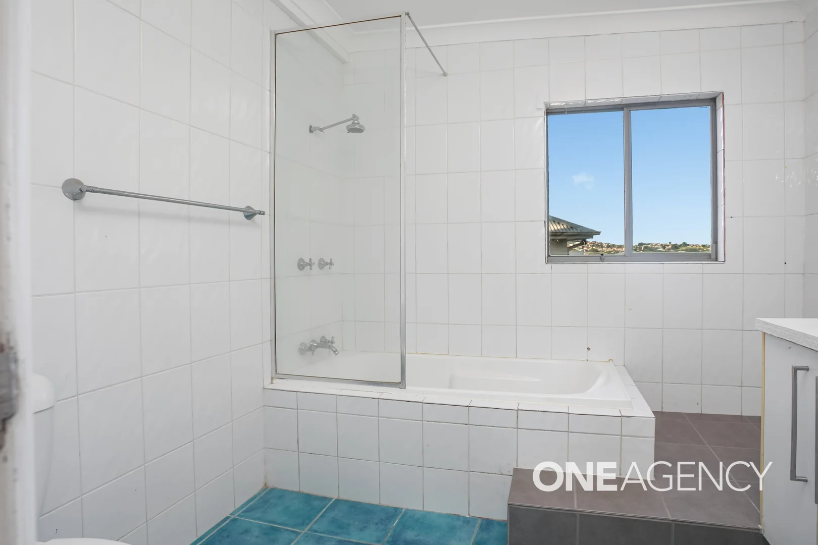 17 Derby Street, Berkeley NSW 2506 photo 2
