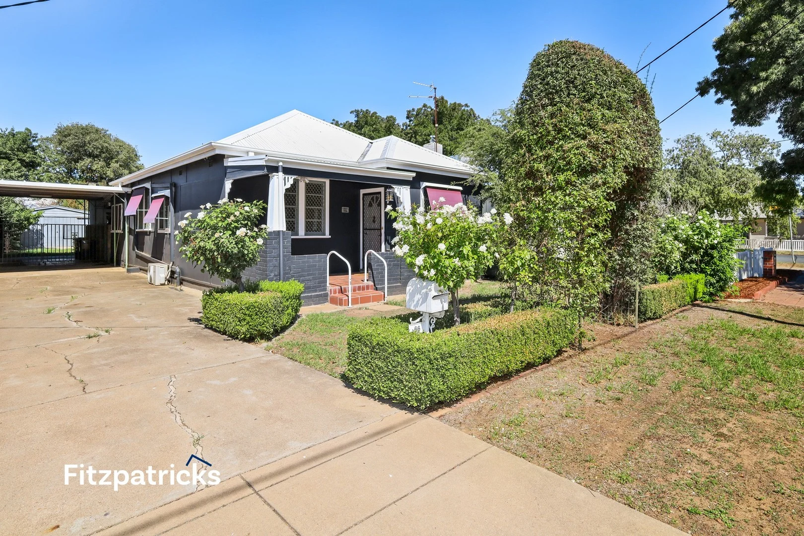 66 Hardy Avenue, Wagga Wagga NSW 2650