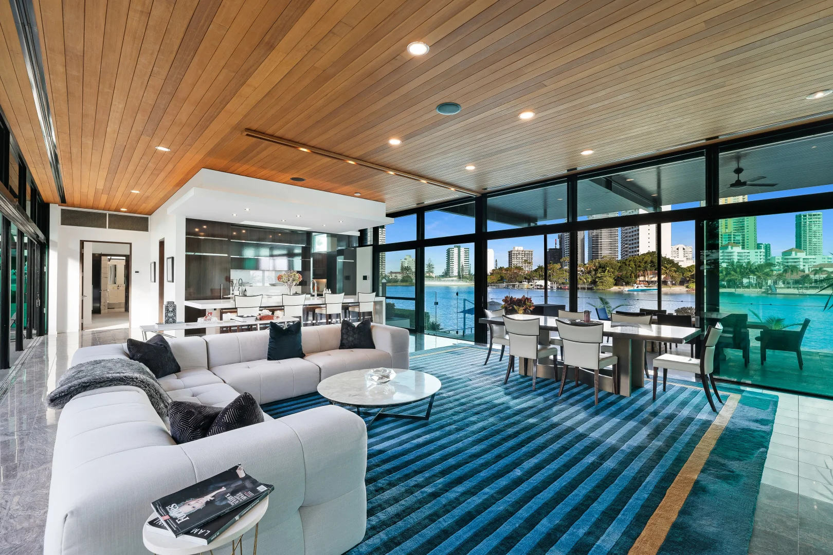 Additional image 13 of 22 Admiralty Drive, Paradise Waters QLD 4217
