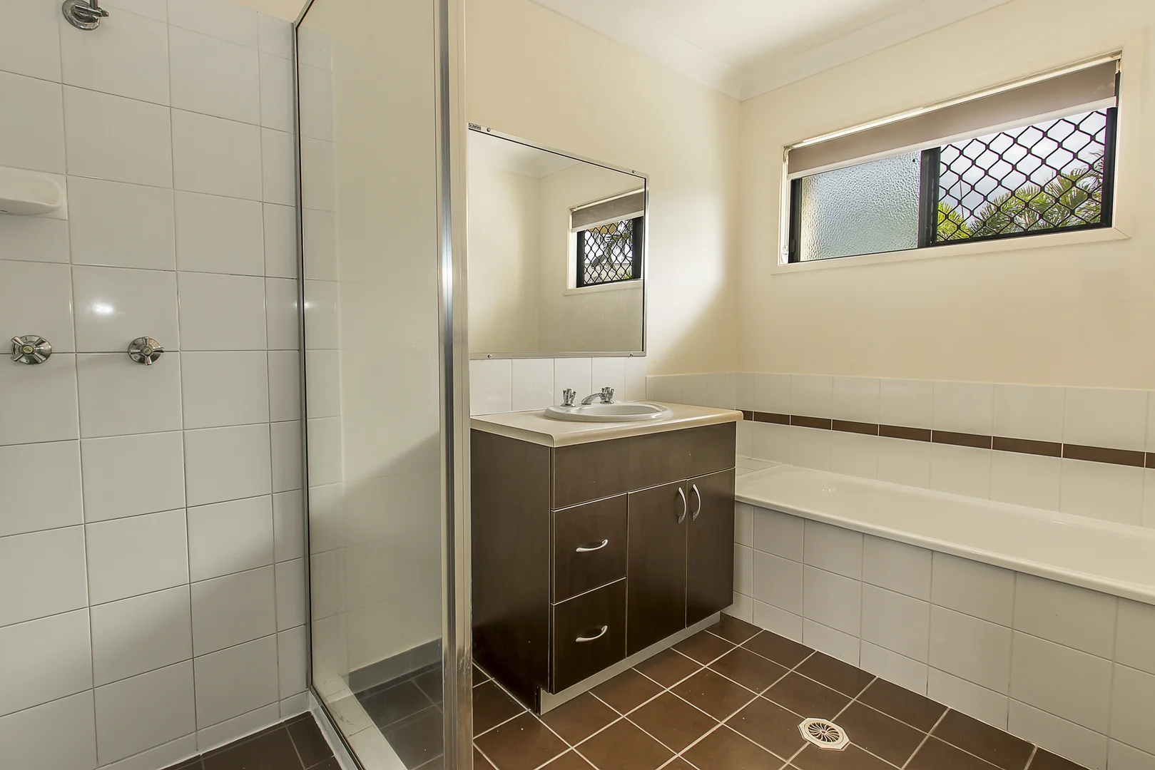 Additional image 8 of 27 Fitzgerald Crescent, Kirwan QLD 4817