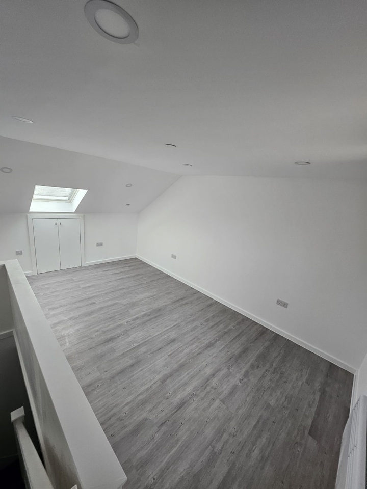 2 Bed Flat, Cardiff, CF24, N1 7GU photo 5