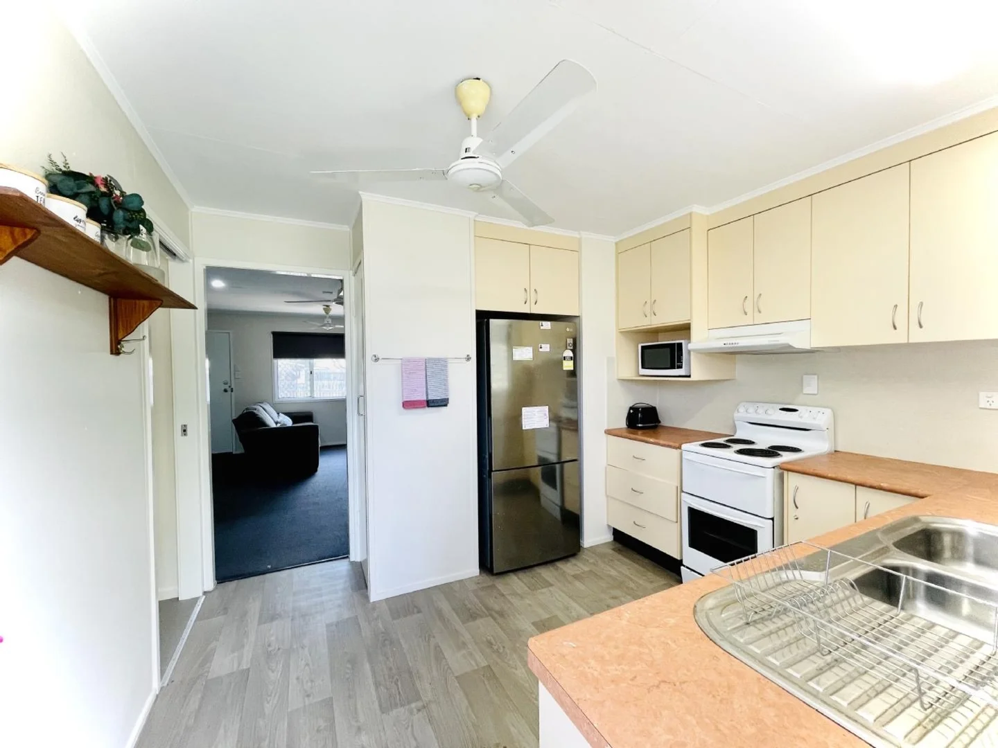 Additional image 3 of 36b MILLS Avenue, Moranbah QLD 4744