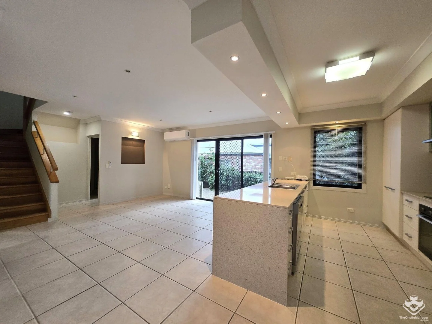 Additional image 4 of 2/190 Queen Street, Southport QLD 4215