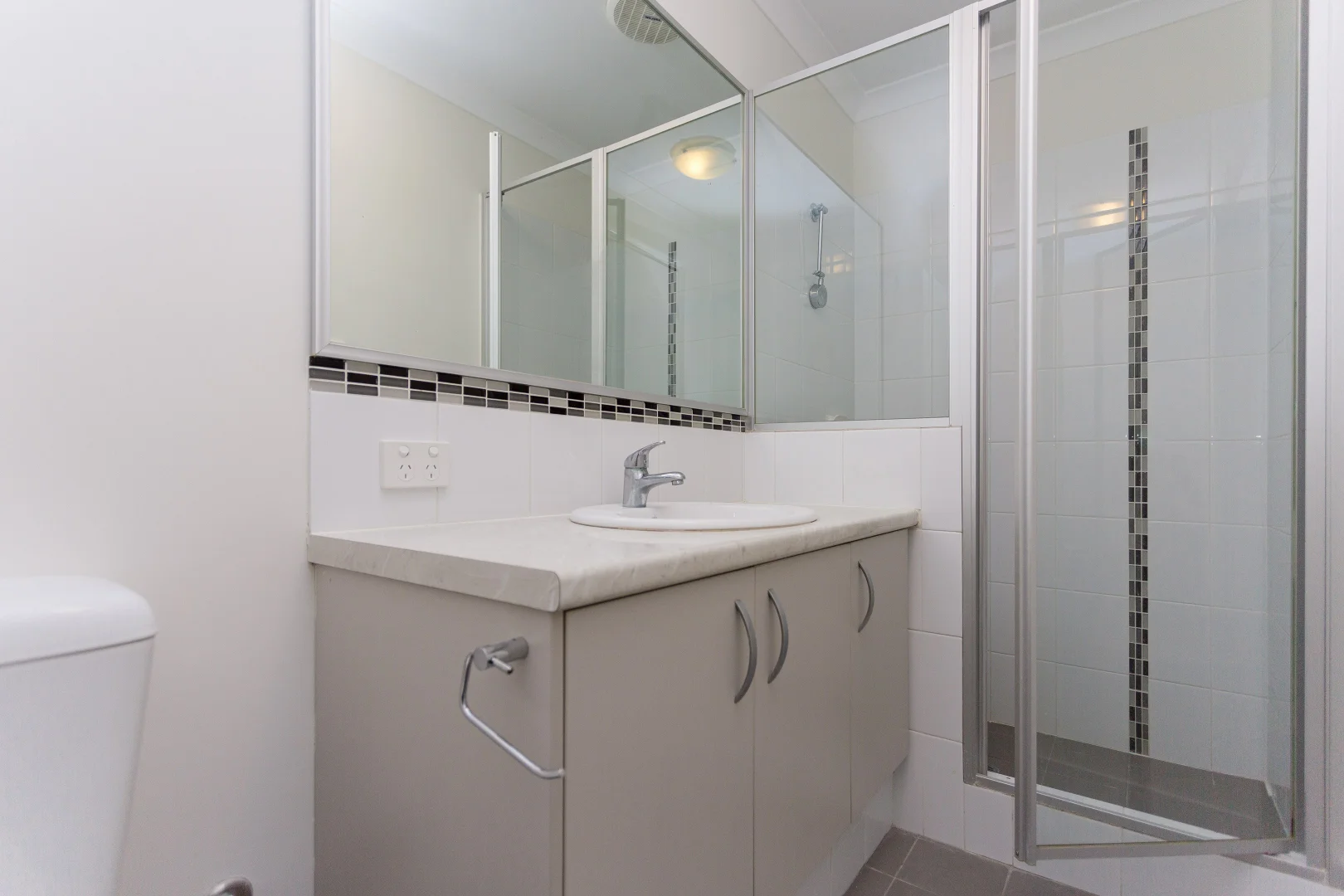 Additional image 12 of 5/42 Sixth Road, Armadale WA 6112