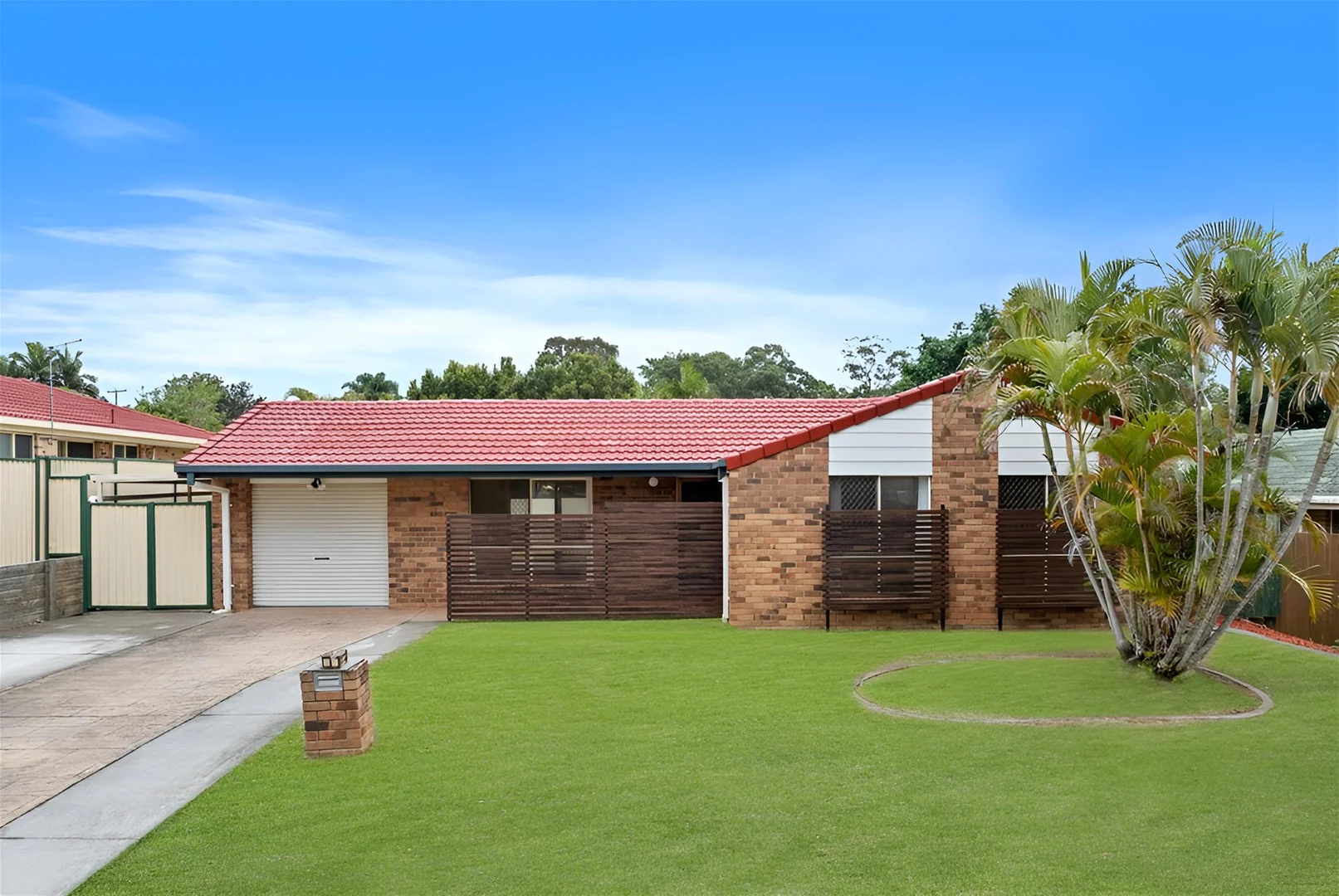 97 Federation Drive, Hillcrest QLD 4118