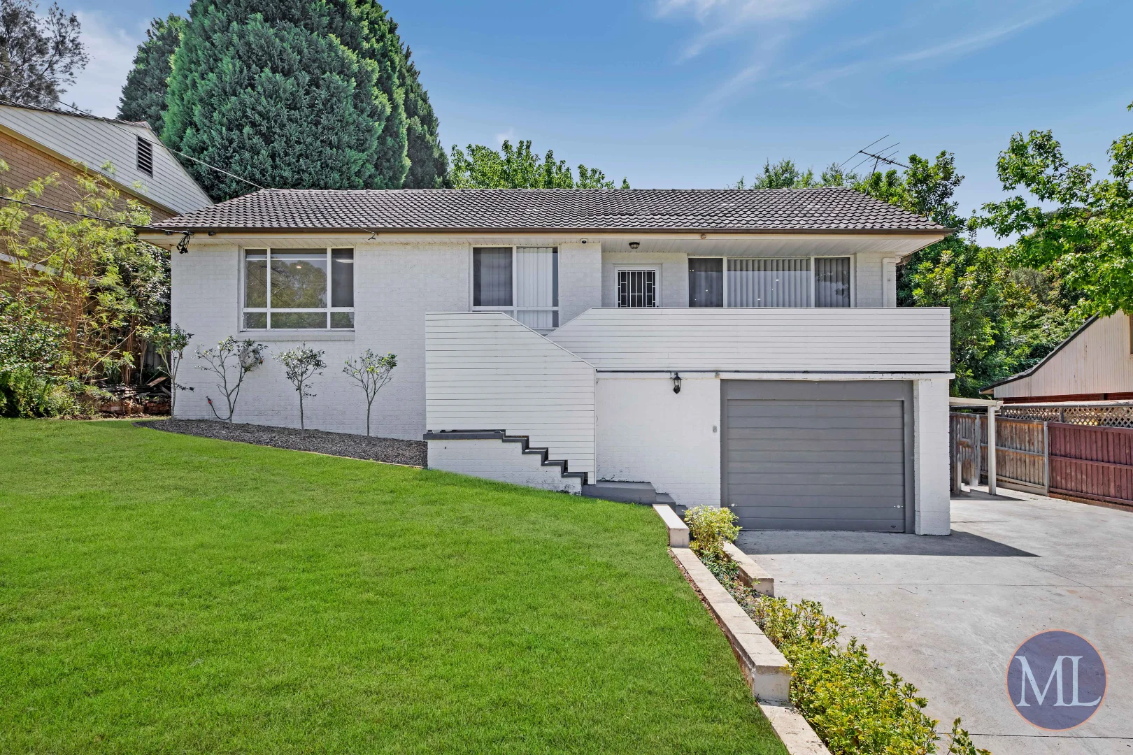 11 Dan Crescent, Castle Hill NSW 2154