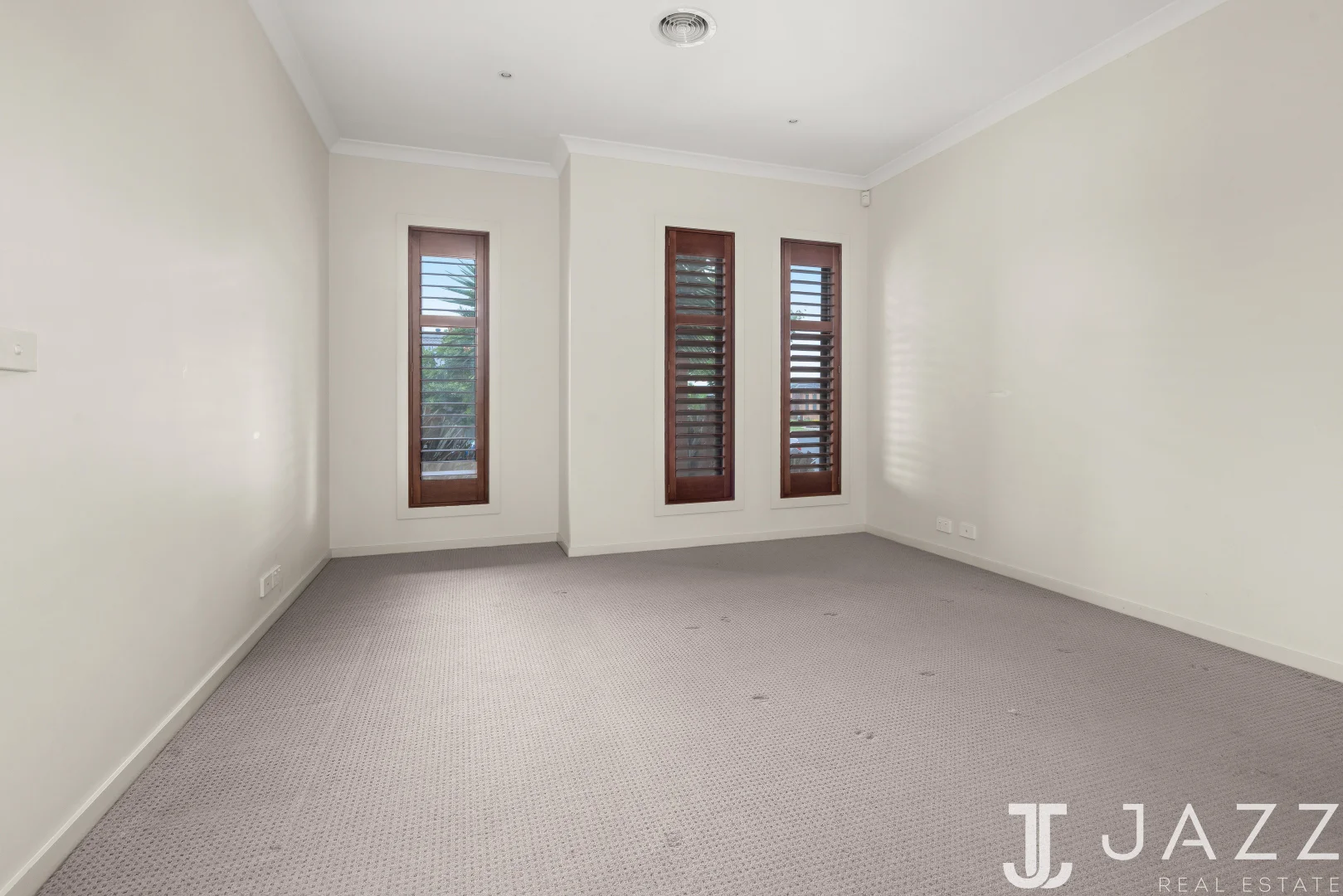 15 Sincere Drive, Point Cook VIC 3030 photo 5