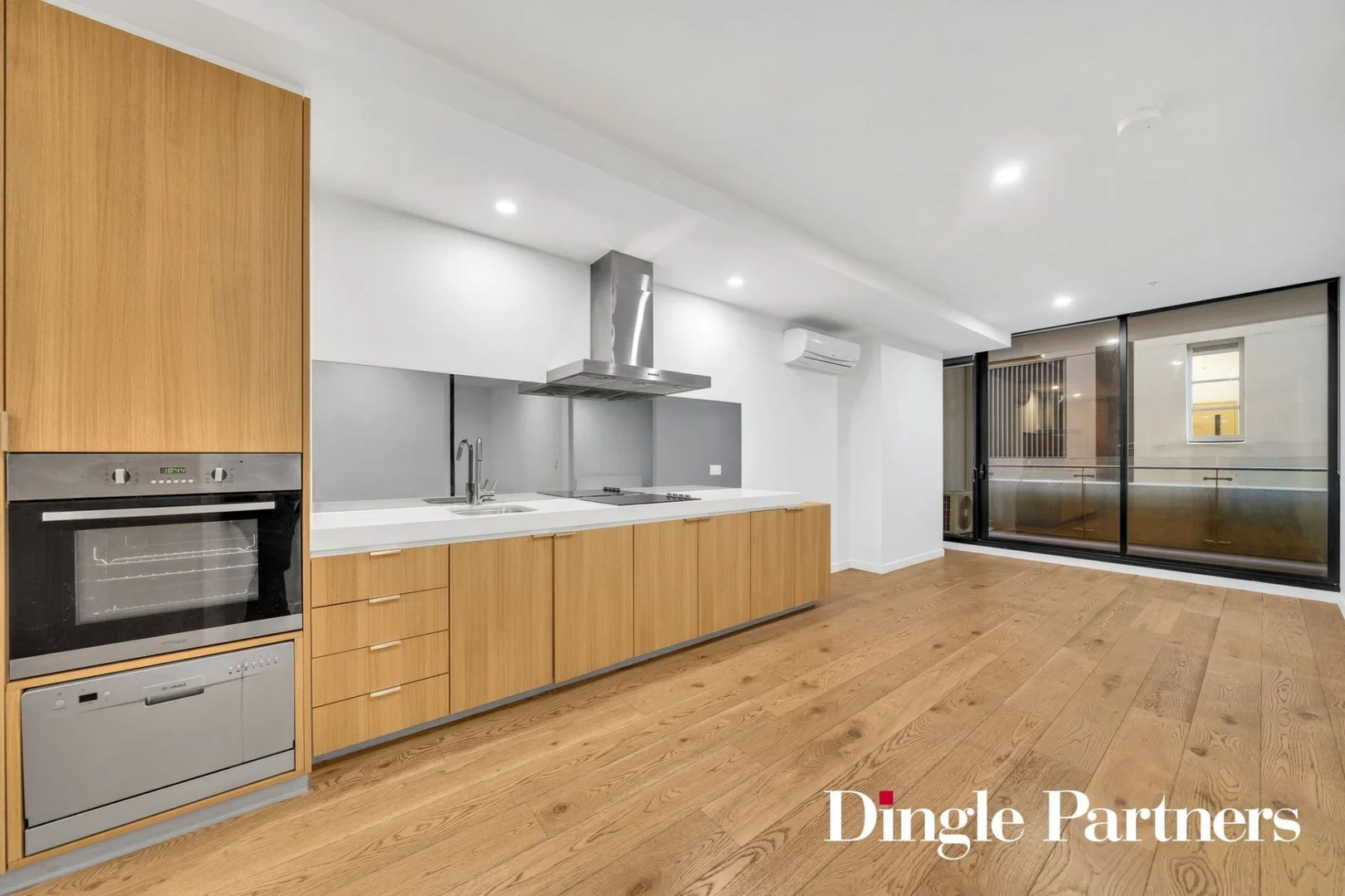 201/11 Rose Lane, Melbourne VIC 3000 photo 3