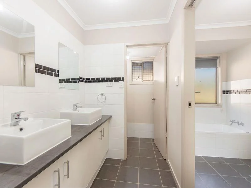 Additional image 15 of 19 Tamatea Drive, Bellbird Park QLD 4300