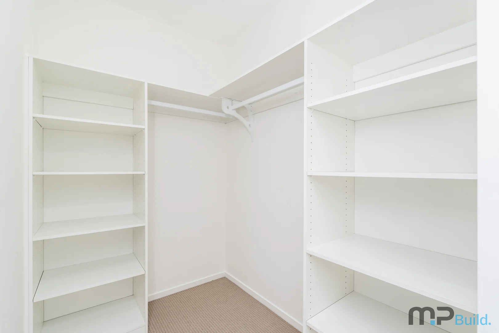 Additional image 8 of 2/122b Bideford Street, Torquay QLD 4655