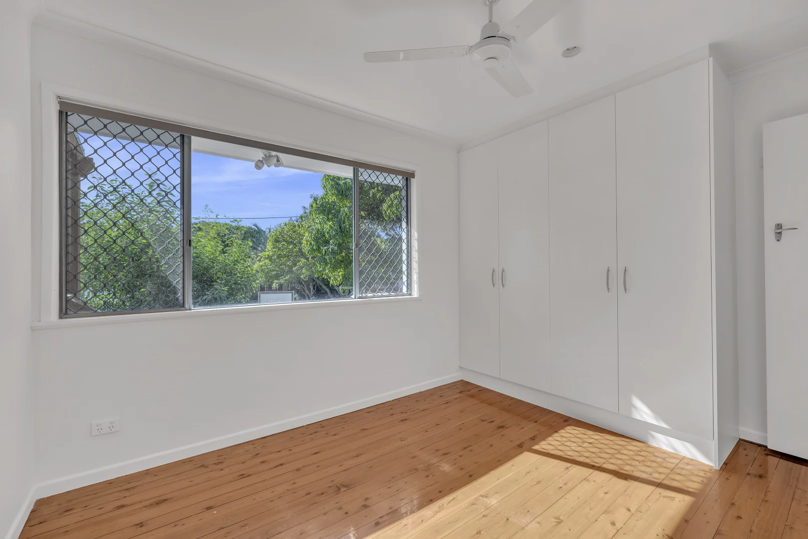 Additional image 12 of 9 Messines Crescent, Miami QLD 4220