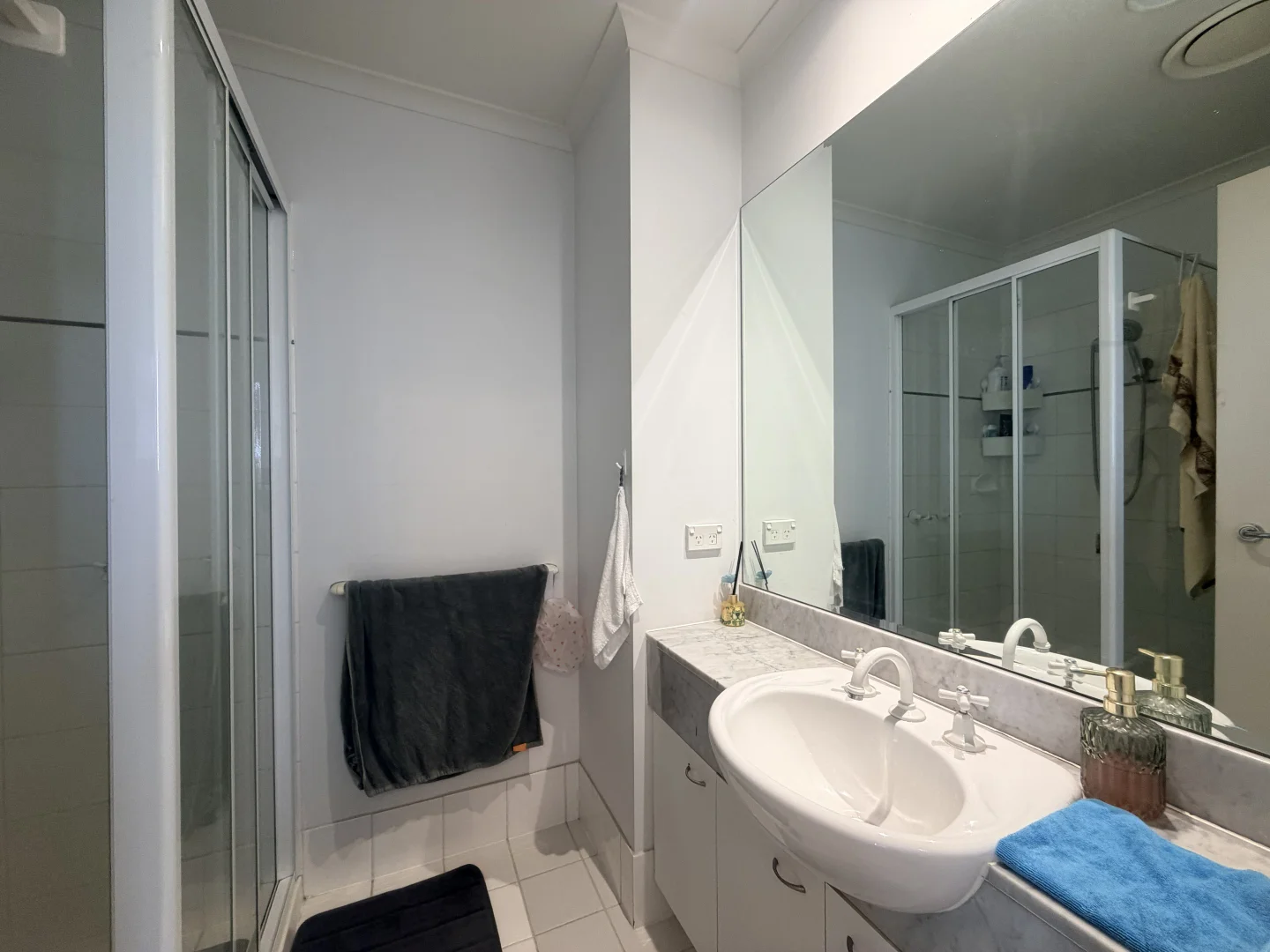 Additional image 3 of 193/418 Saint Kilda Road, Melbourne VIC 3004