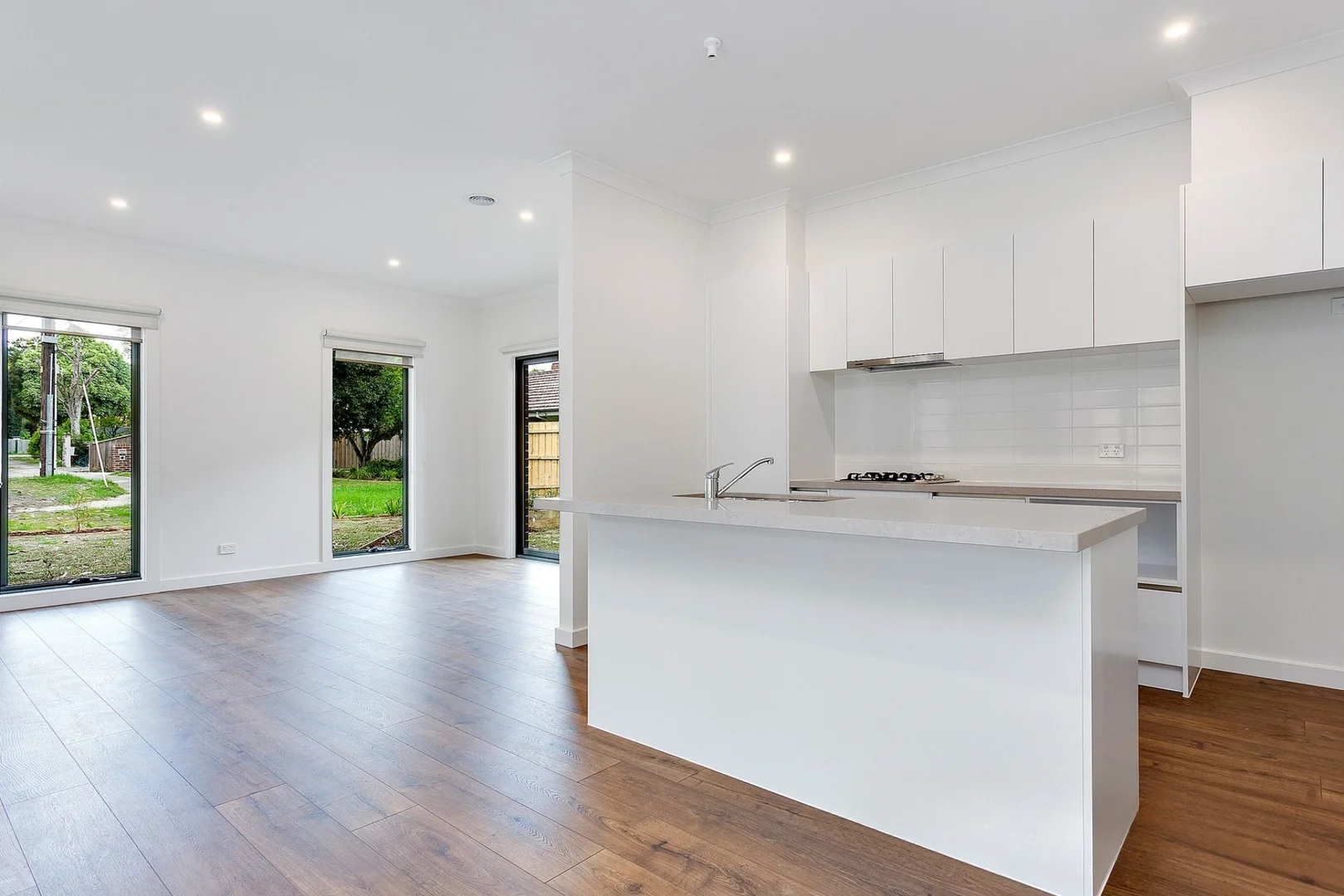 Additional image 3 of 1/27 Silverley Road, Croydon VIC 3136