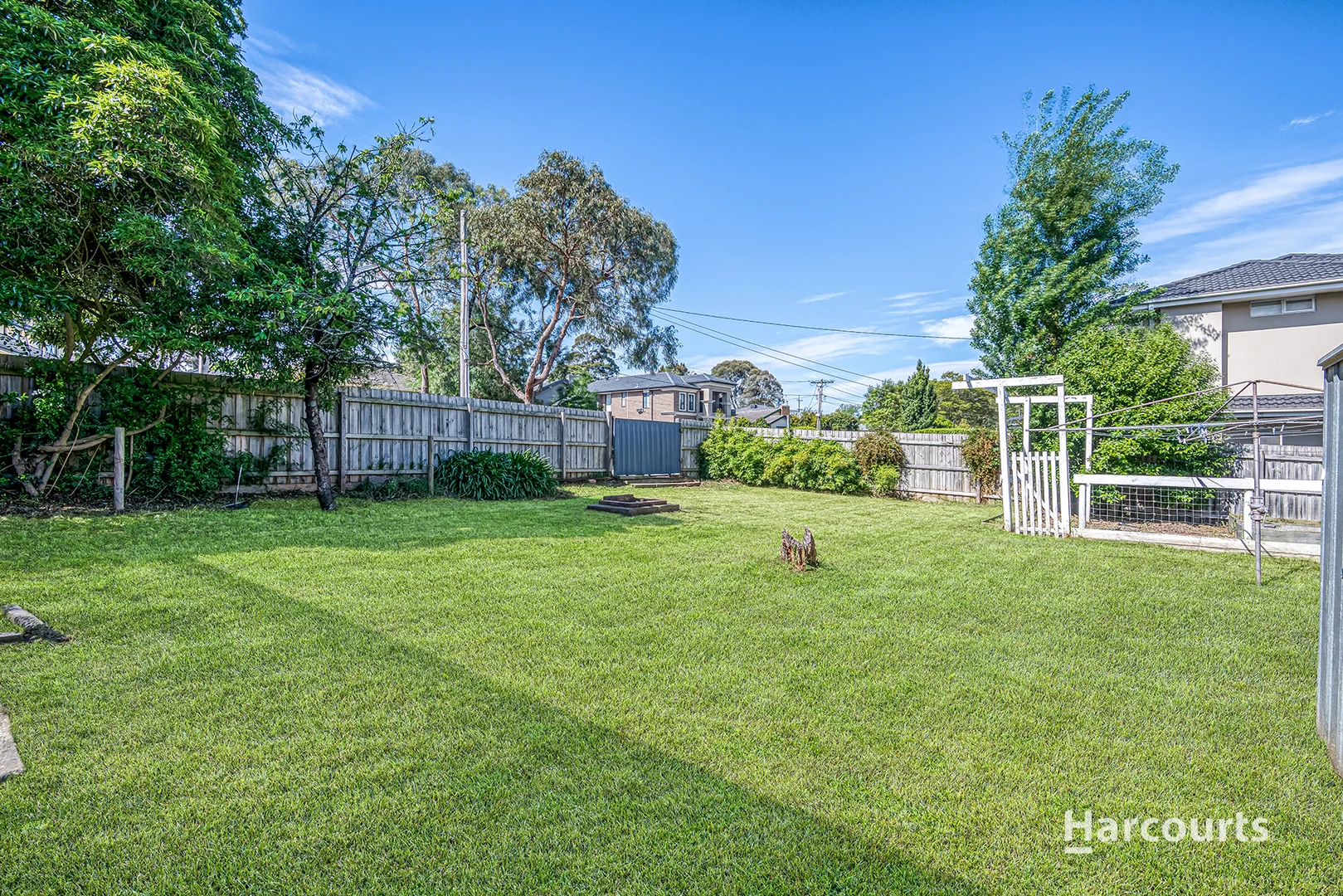 Additional image 8 of 1 Clematis Street, Vermont VIC 3133
