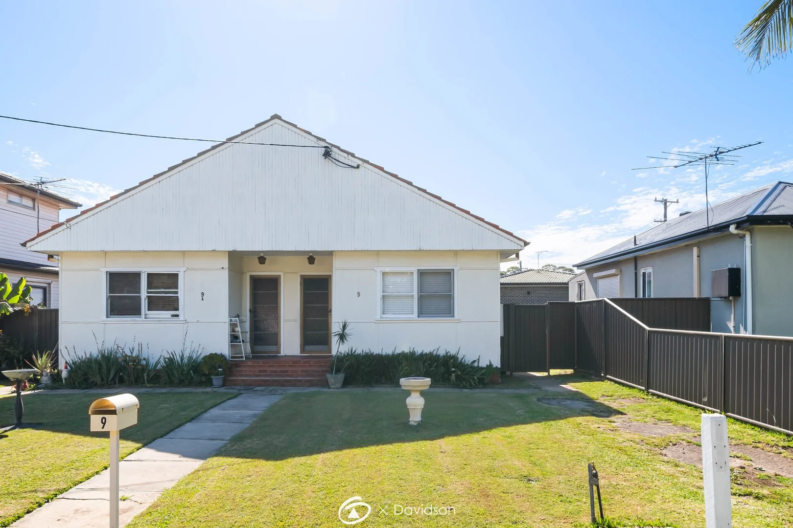 9 Bradshaw Avenue, Moorebank NSW 2170