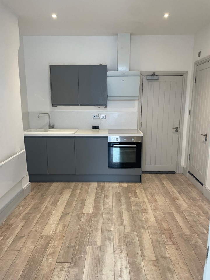 Additional image 2 of 1 Bed Flat, Radcliffe Road, NG2, N1 7GU