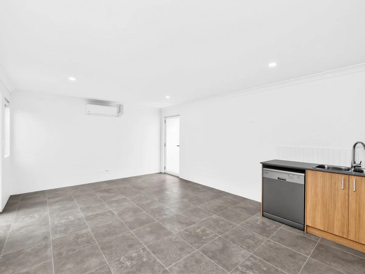 Additional image 7 of 1B Chestnut Way, Eglinton WA 6034