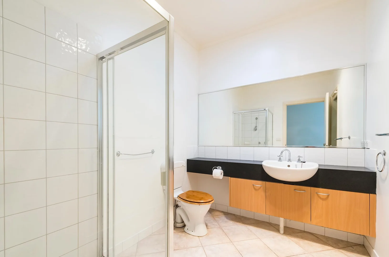 Additional image 5 of 17B James Avenue, Aspendale VIC 3195