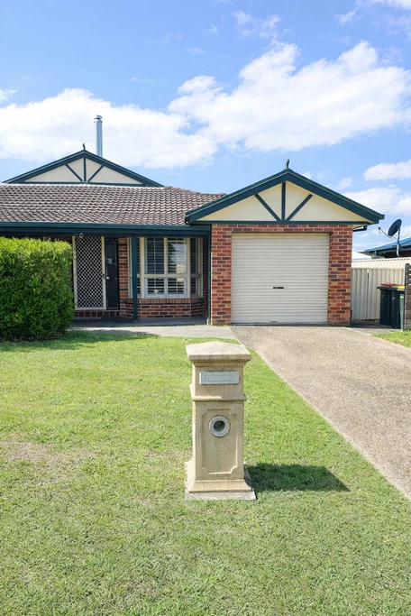 2/23 Taylor Avenue, Thornton NSW 2322