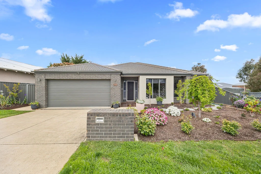 86 Alfredton Drive, Alfredton VIC 3350
