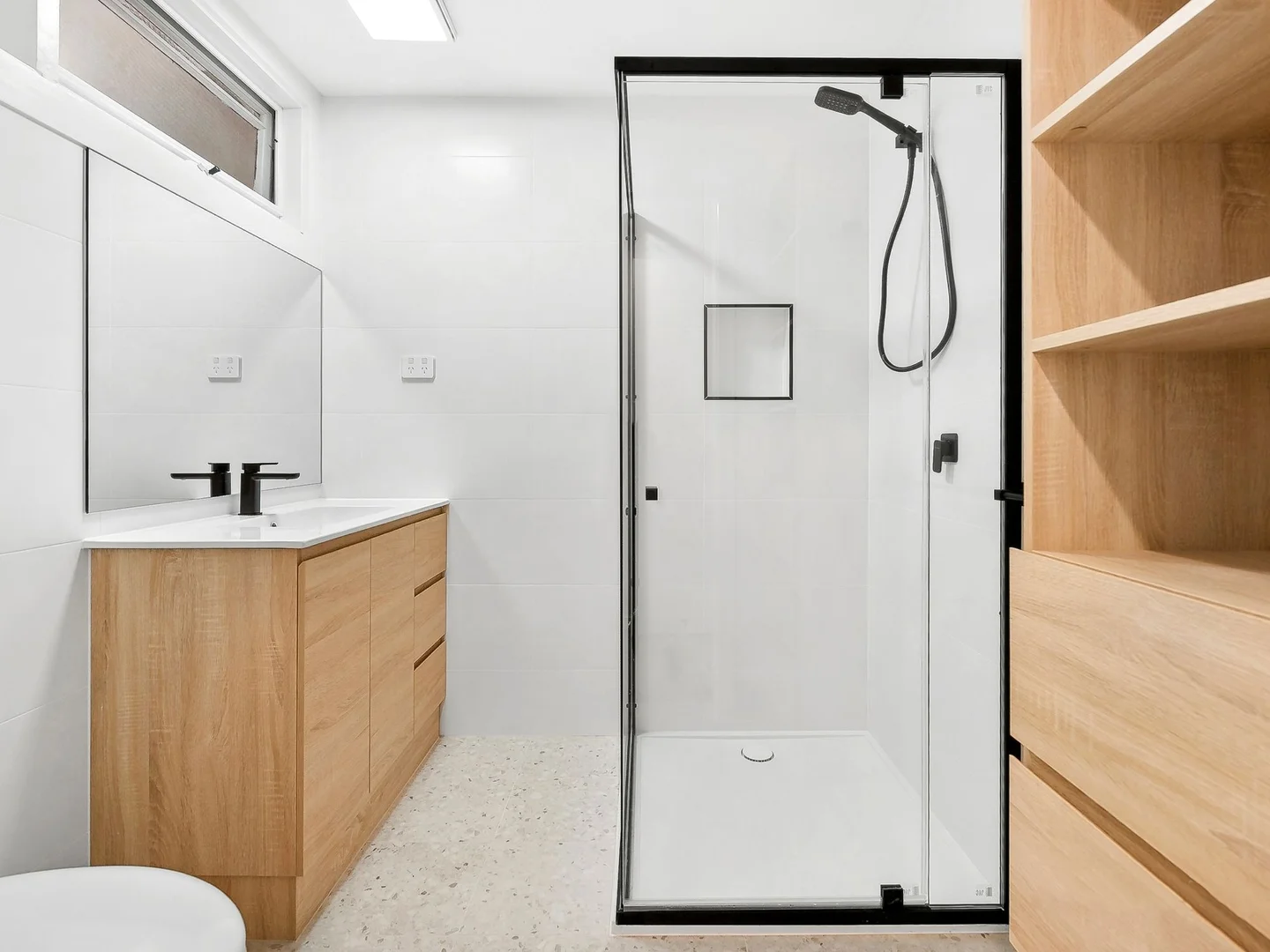 Additional image 2 of 1/16 Separation Street, Mornington VIC 3931