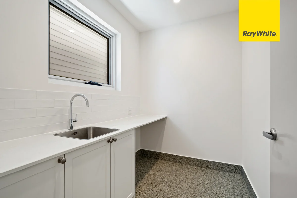 Additional image 15 of 2/35 Ainsworth Street, Mawson ACT 2607