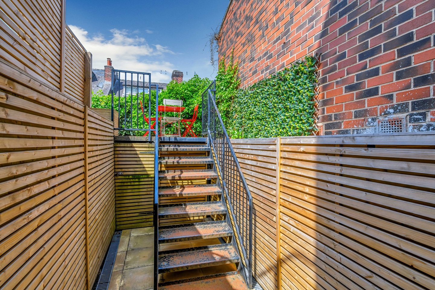 2 Bed Flat, Ecclesall Road, S11, N1 7GU photo 5