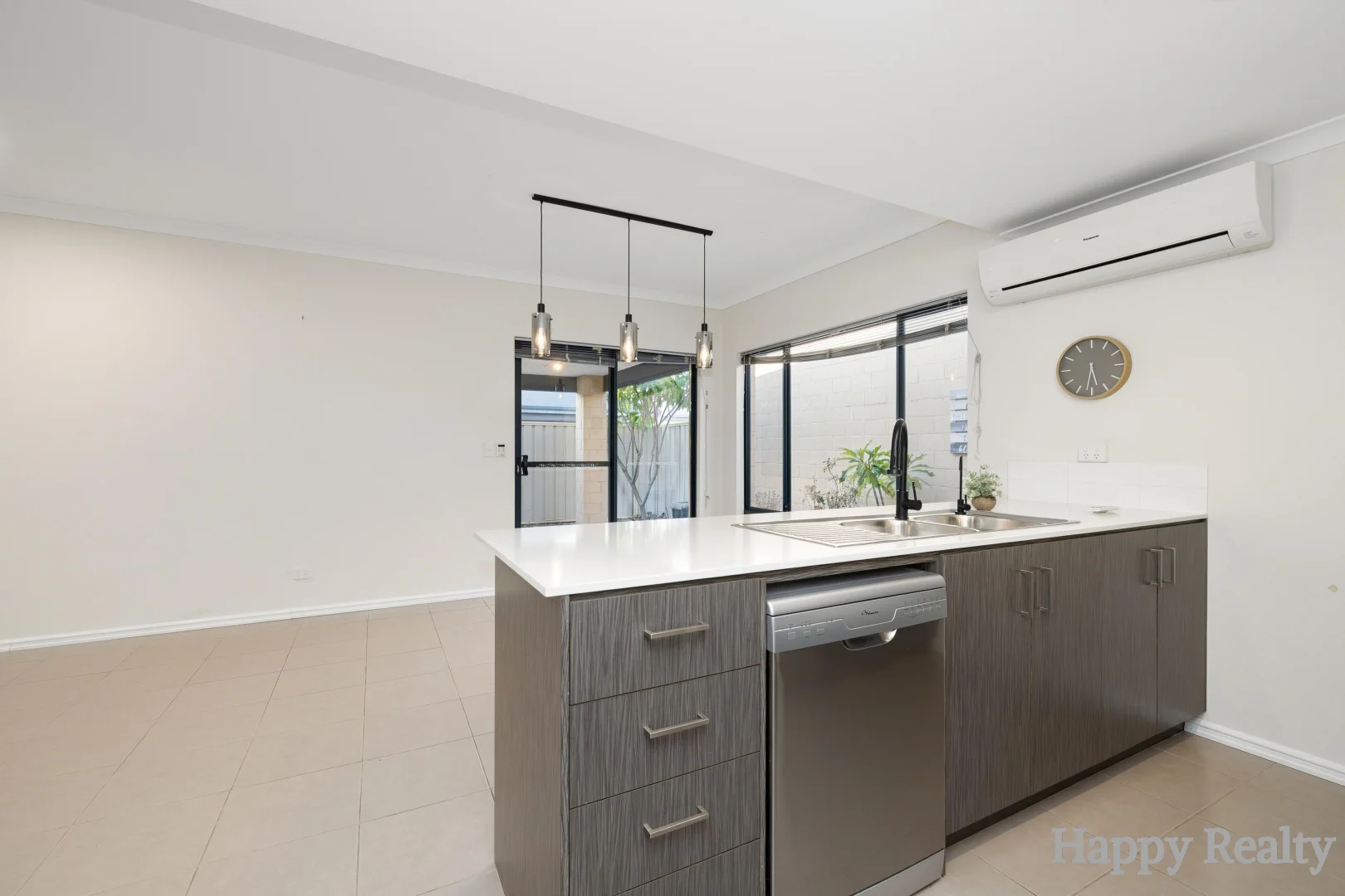 Additional image 4 of 103C Amherst Road, Canning Vale WA 6155