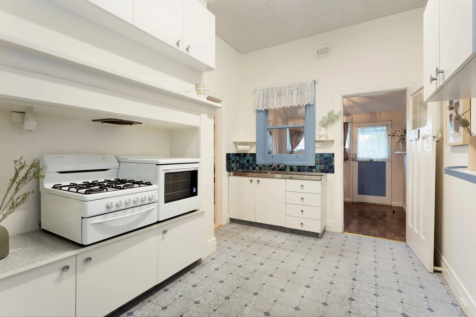 Additional image 4 of 92 Windella Avenue, Kew East VIC 3102
