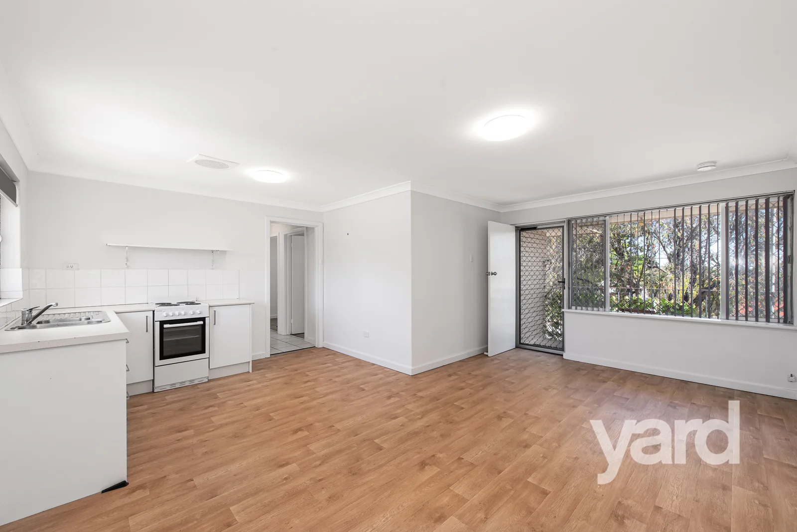 6/16 Edeline Street, Spearwood WA 6163